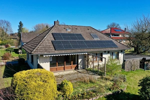 Einfamilienhaus mit Solaranlage