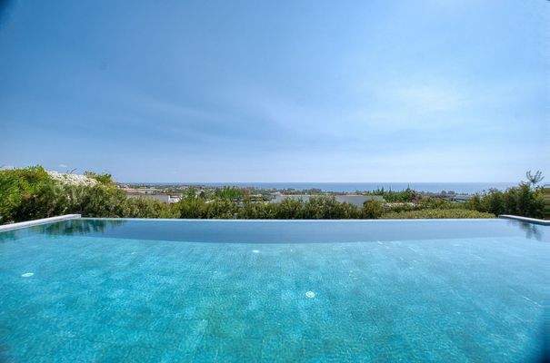 726898-detached-villa-for-rent-in-pegia-sea-caves_