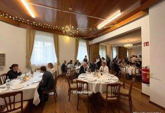 Gastraum KI unterstützt