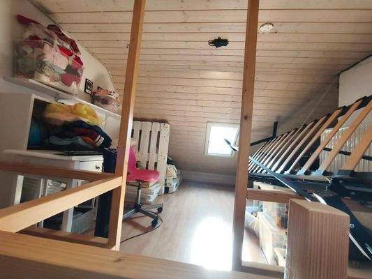 Ausgebauter Dachboden / Abstellraum / Kind 3 Bild 2