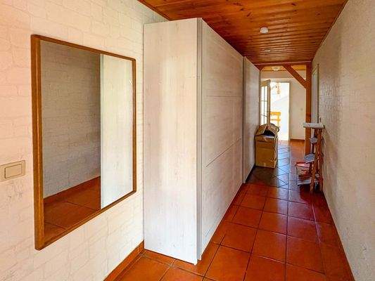 Burgwald Wohnung EG Flur 2