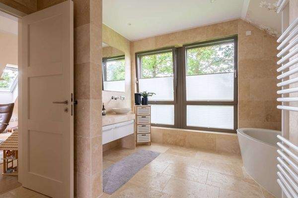 Tageslichtbad - Ansicht 1