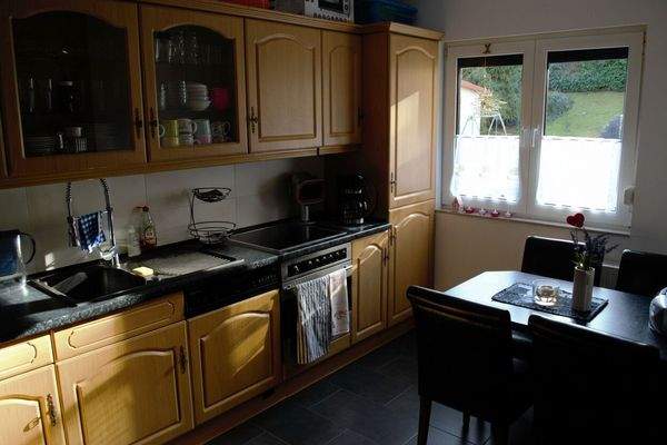 Einliegerwohnung Küche mit Einbauküche EG 