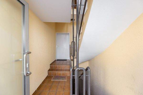 Eingang/ Treppenhaus