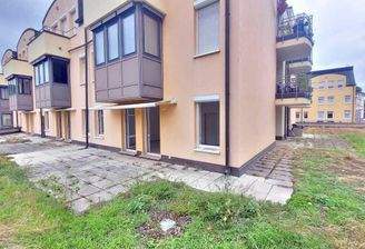33_Terrasse Whg 107+108 - 3 Terrassen.jpg
