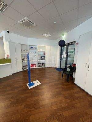 Verkaufsraum (Ansicht 4)