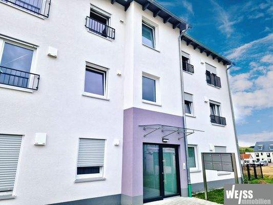 Referenzbild Langäcker 12 Eingang