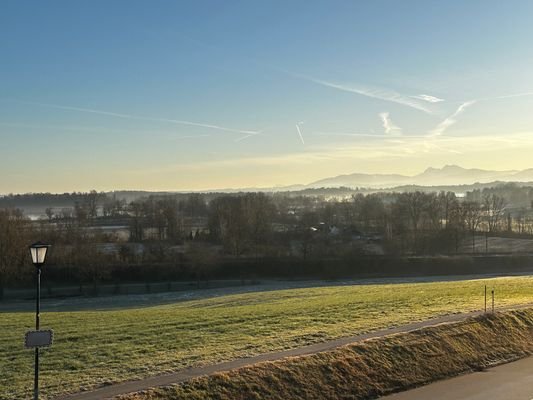 Chiemsee- und Bergblick