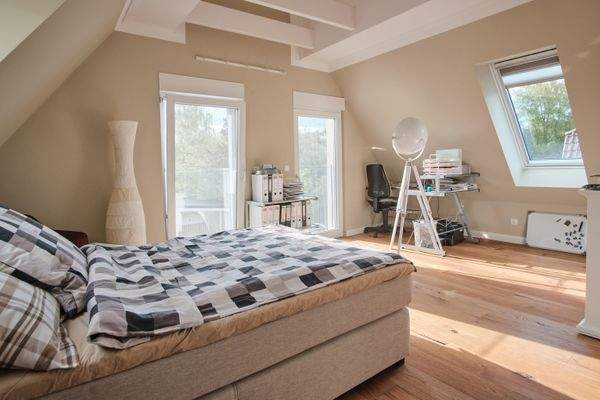 Das vordere Schlafzimmer Bild 1.jpg