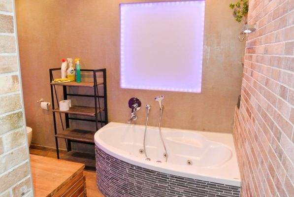 222-3,5-Exkl Bad (1 von 1).jpg