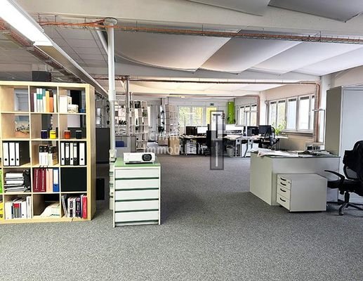 Büro 1