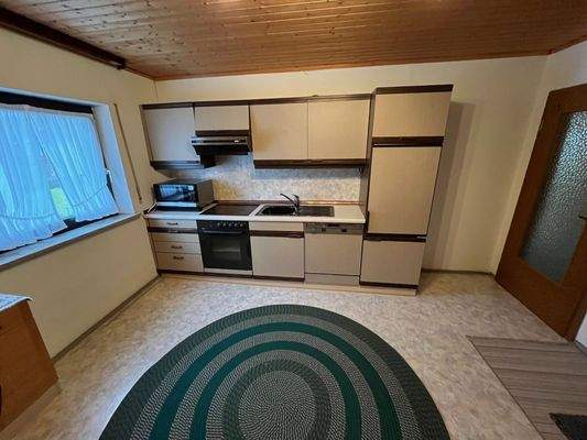 Küche Wohnung OG.jpeg