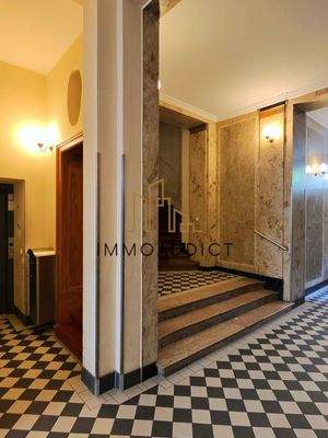 photo-418_singular_display_fullPicture