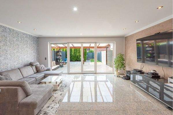 Wohnzimmer nach Süden