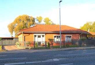 Boungalow mit Zufahrt