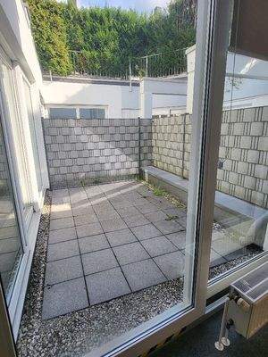 kleine Außenterrasse