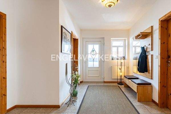 Der Flur mit Blick auf den Eingang