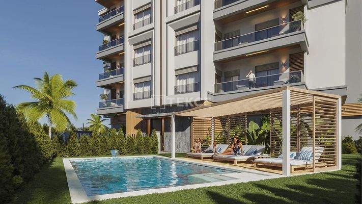 Apartments in a Complex with Pool Near the Beaches in İzmir