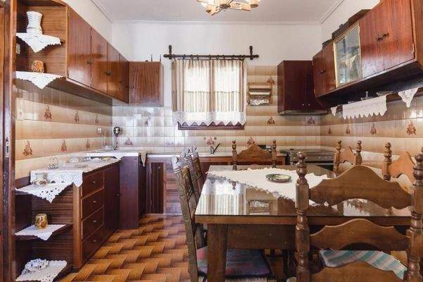 Kreta, Myli: Zwei Residenzen mit Meerblick in ruhiger Lage zu verkaufen