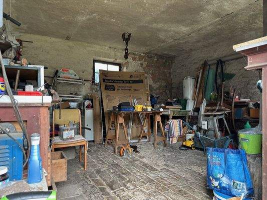 Nebengebäude - Raum 2 im EG