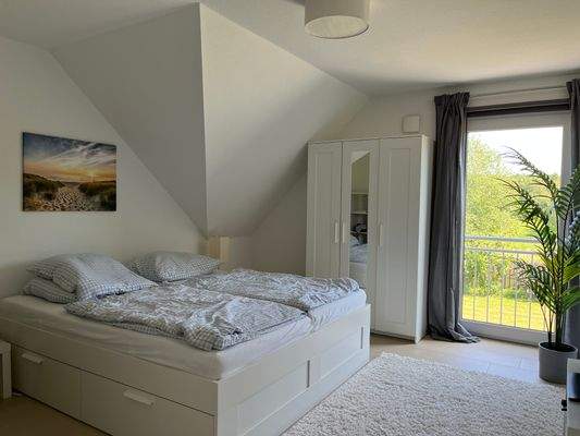 1. Schlafzimmer Haupthaus im 1.OG