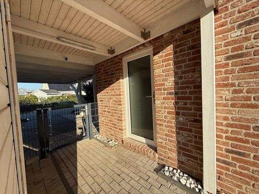 überd. Seiteneingang z. HW-Raum