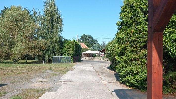 Zufahrt zum Grundstück