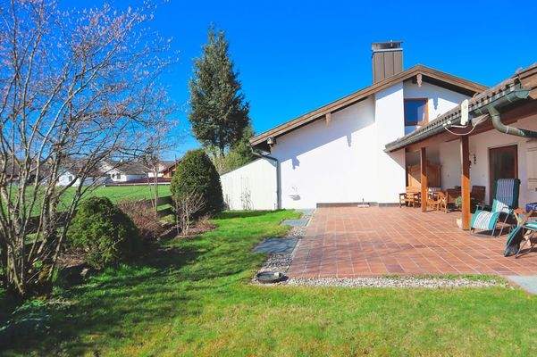 Ansicht Terrasse Frühjahr