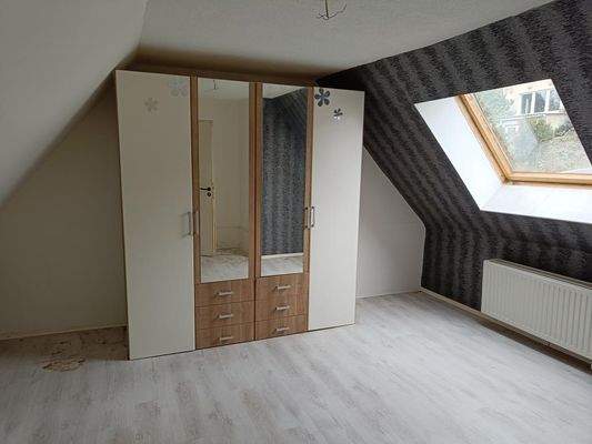 Zimmer 2 Dachgeschoss