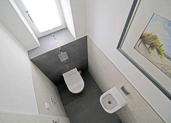 separates WC in der Einliegerwohnung