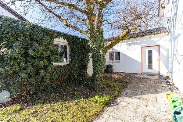 Sonniger Wohntraum mit viel Platz!