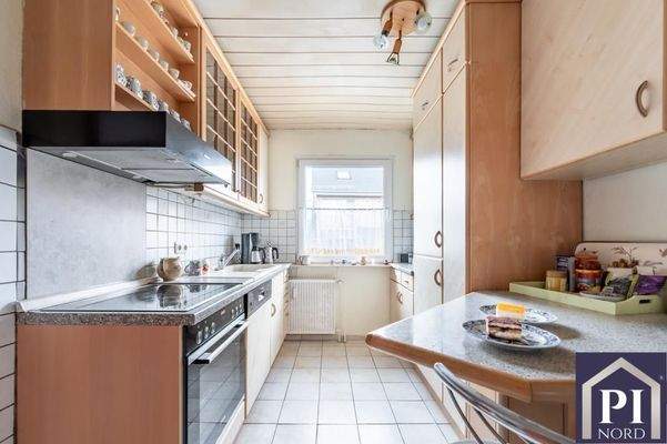 Küche mit Blick zum Eingang