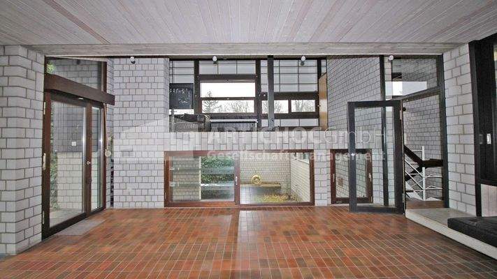 Wohnraum und Emposre