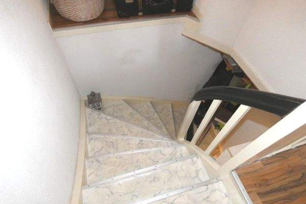 Treppenabgang ins EG 