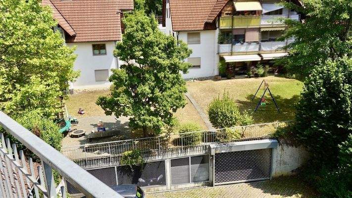 Gemeinschaftseigentum Innenhof mit Spielplatz