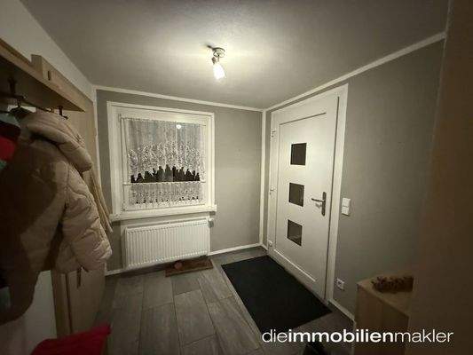 Flur und Eingangsbereich