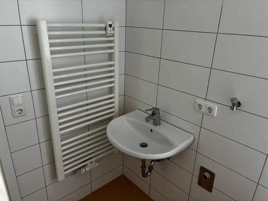Badezimmer Ansicht 2
