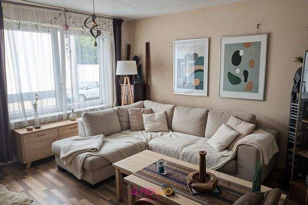 Wohnzimmer - (KI generiert)