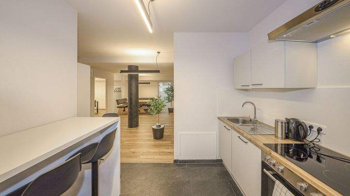 KITZIMMO-Büro Praxis in frequentierter Lage mieten - Immobilien Kitzbühel.