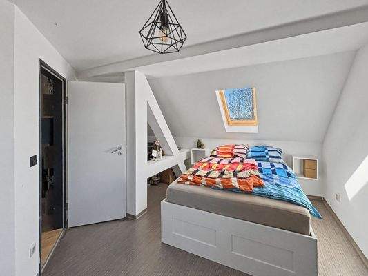 Schlafzimmer Ansicht 1