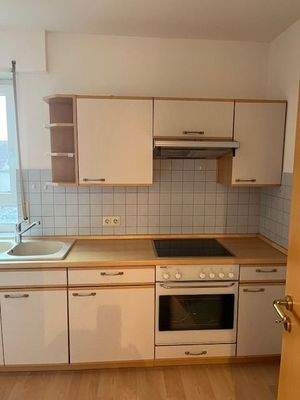 gepflegte, schöne Einbauküche