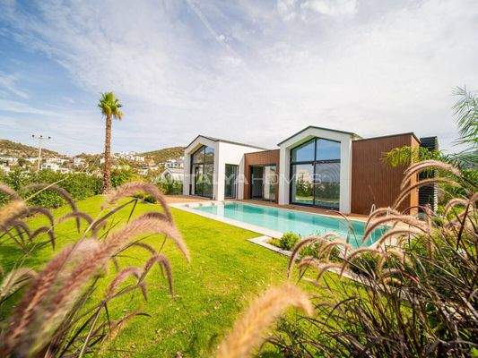 Sea-View Houses with Private Pool in Bodrum Yalikavak