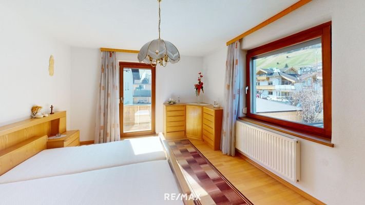 Haus - Oberperfuss - OG - Schlafzimmer