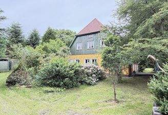 Hausansicht vom Garten