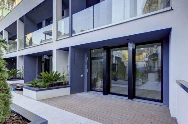 Exklusive urbane Villa mit privatem Rooftop und hochwertigen Annehmlichkeiten in Mailand - Italien