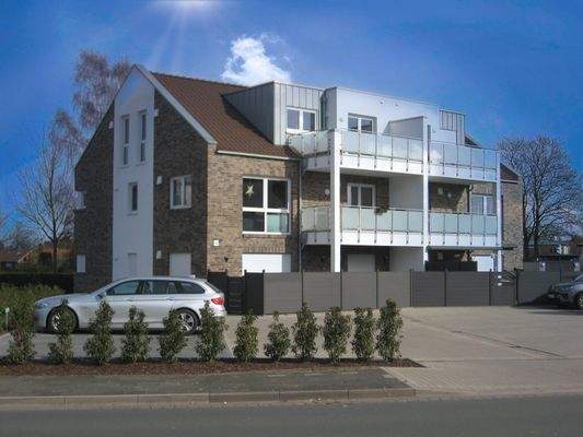 Außenansicht (Musterhaus)