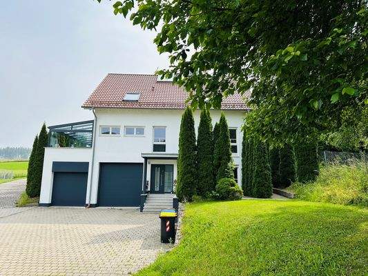 Hausansicht über.jpg