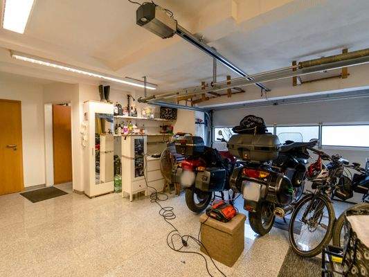 Garage Reihenendhaus