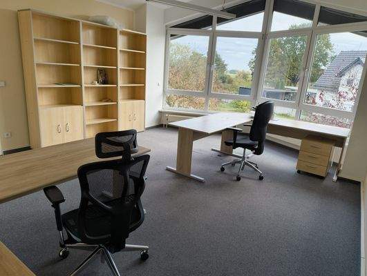 Büro1.jpg