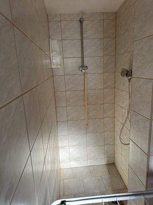 Keller Bad Waschküche (2)